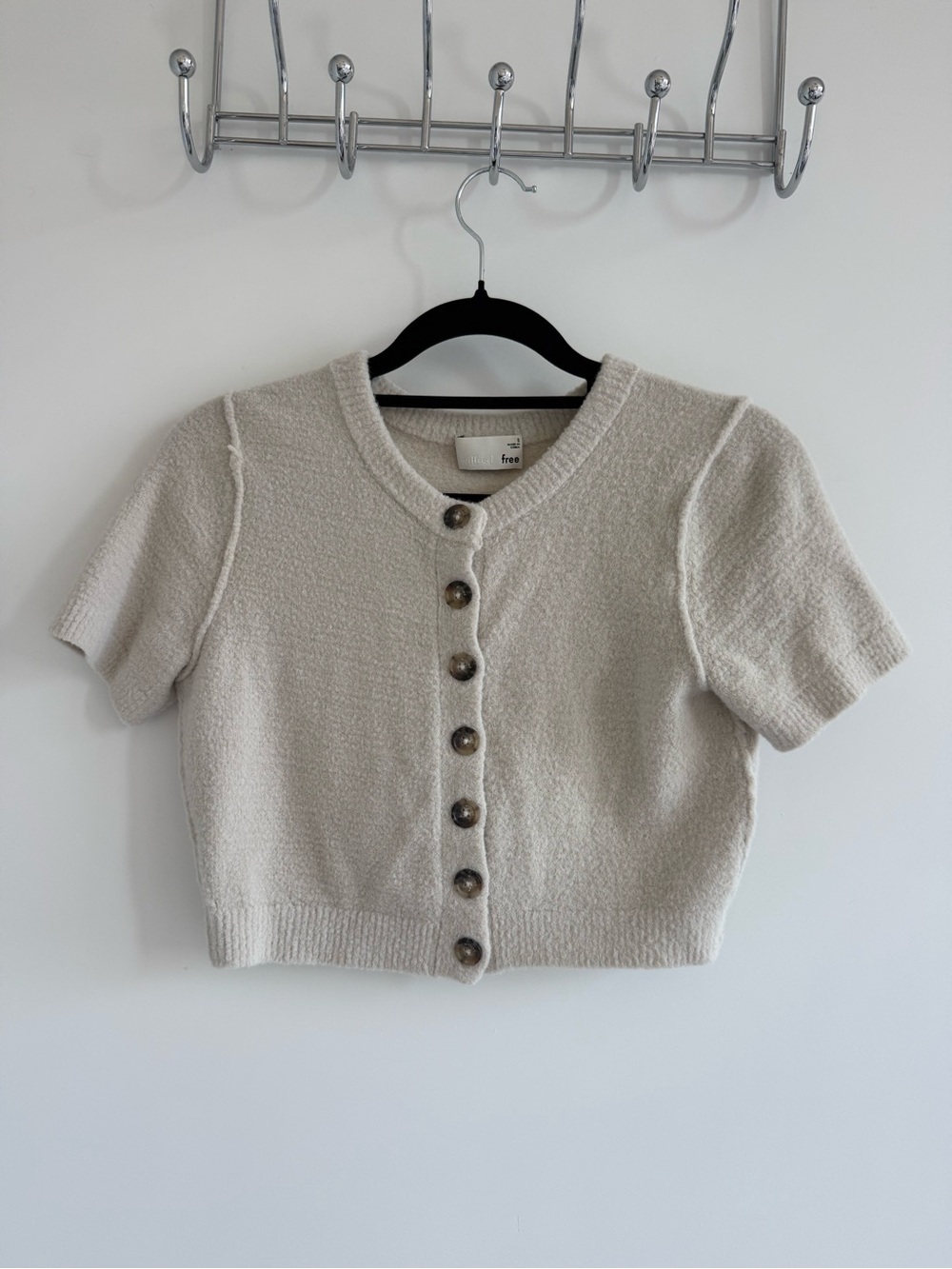 Aritzia Wilfred Free Short Button-Front Women's Sweater Cropped Cardigan - Cream